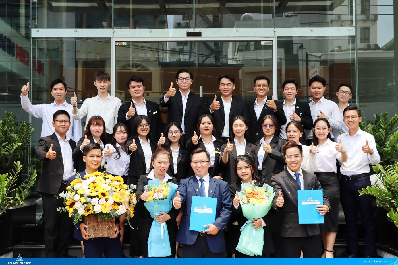 KỶ LUẬT THÉP TÔI LUYỆN TỔNG SÀN PHƯƠNG NAM TIÊN PHONG CHIẾM LĨNH THỊ TRƯỜNG BĐS TÂY – NAM SÀI GÒN