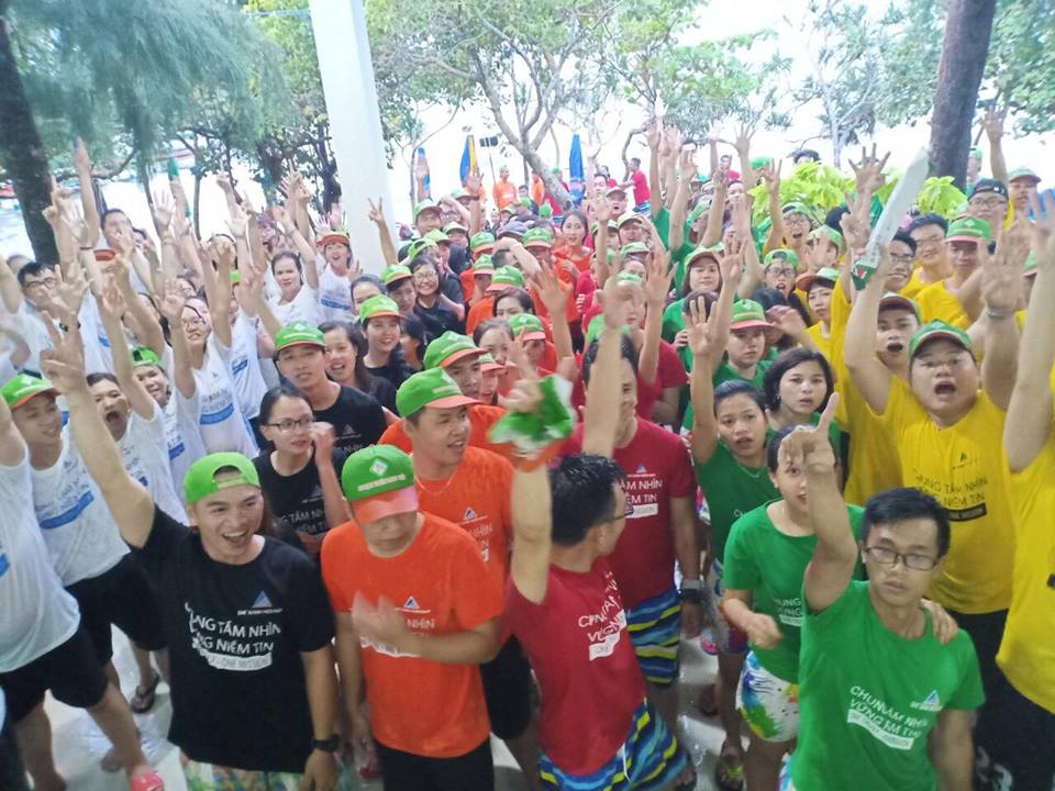 Anh em ĐXMN vui hết mình tại chương trình Team building Chung tầm nhìn - Vững niềm tin Anh em ĐXMN vui hết mình tại chương trình Team building Chung tầm nhìn - Vững niềm tin